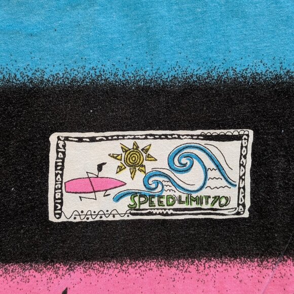 90's Islander Surf Style T-Shirt Made In USA Single Stitch - Size M - Picture 2 of 6